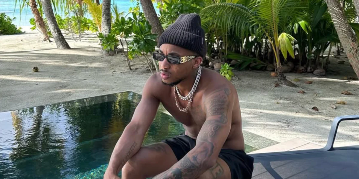 Balenciaga BB0096S 001 - As Seen On Hailey Bieber & Rihanna - Image 13