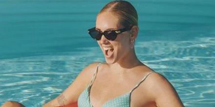 Bottega Veneta BV1035S 001 - As Seen On Rosie Huntington-Whiteley & Billie Faiers - Image 7