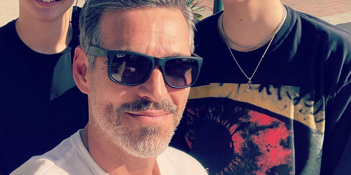 Ray-Ban Justin RB 4165 622/T3 Polarised - As Seen On Shawn Mendes & Jeffrey Dean Morgan - Image 9