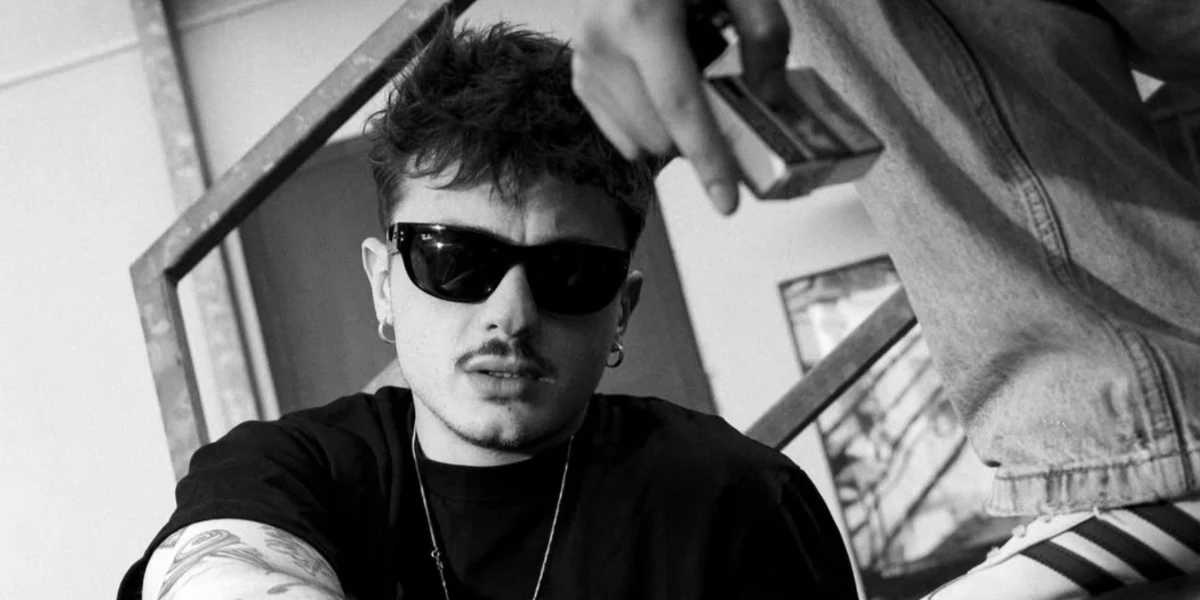 Ray-Ban Mega Balorama RB 2289 901/31 - As Seen On Lewis Hamilton & Rita Ora - Image 17